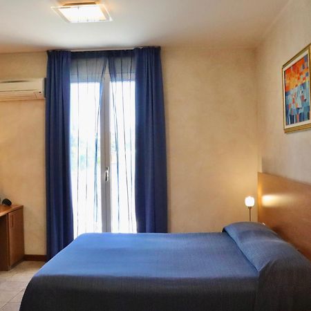 Acqua Di Mare Bed and Breakfast Bordighera Εξωτερικό φωτογραφία