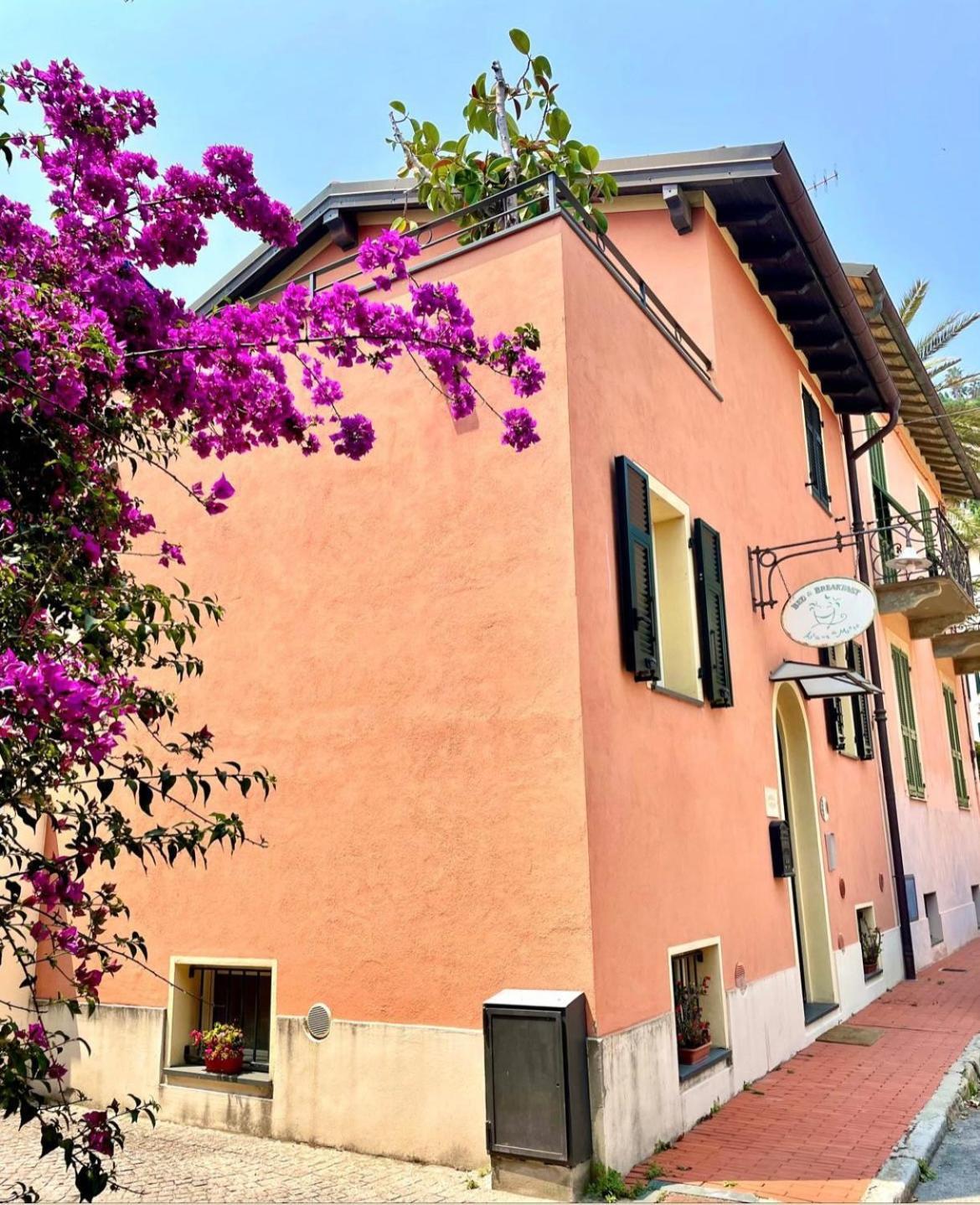 Acqua Di Mare Bed and Breakfast Bordighera Εξωτερικό φωτογραφία