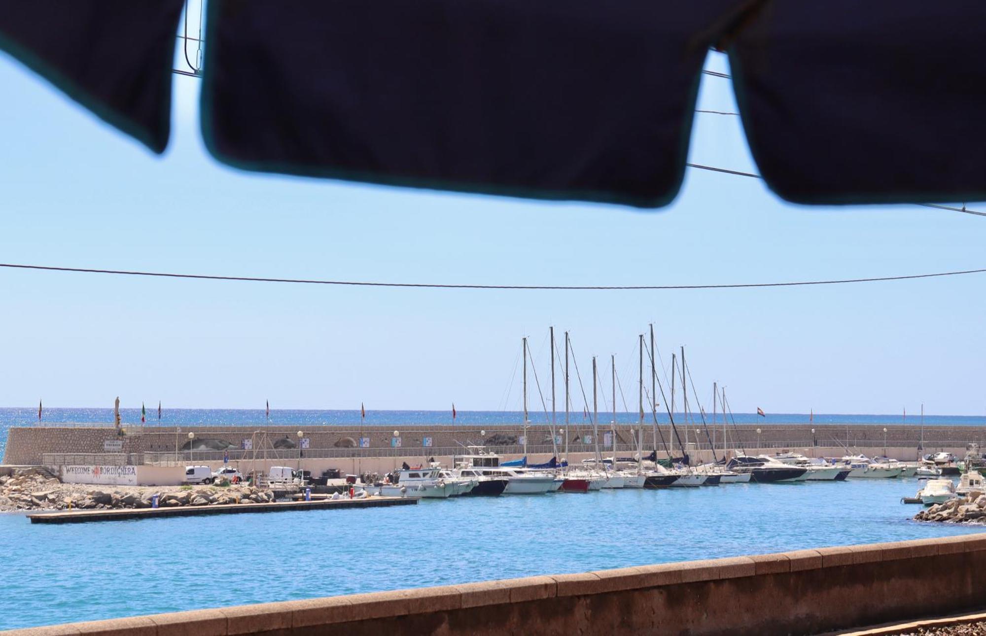 Acqua Di Mare Bed and Breakfast Bordighera Εξωτερικό φωτογραφία