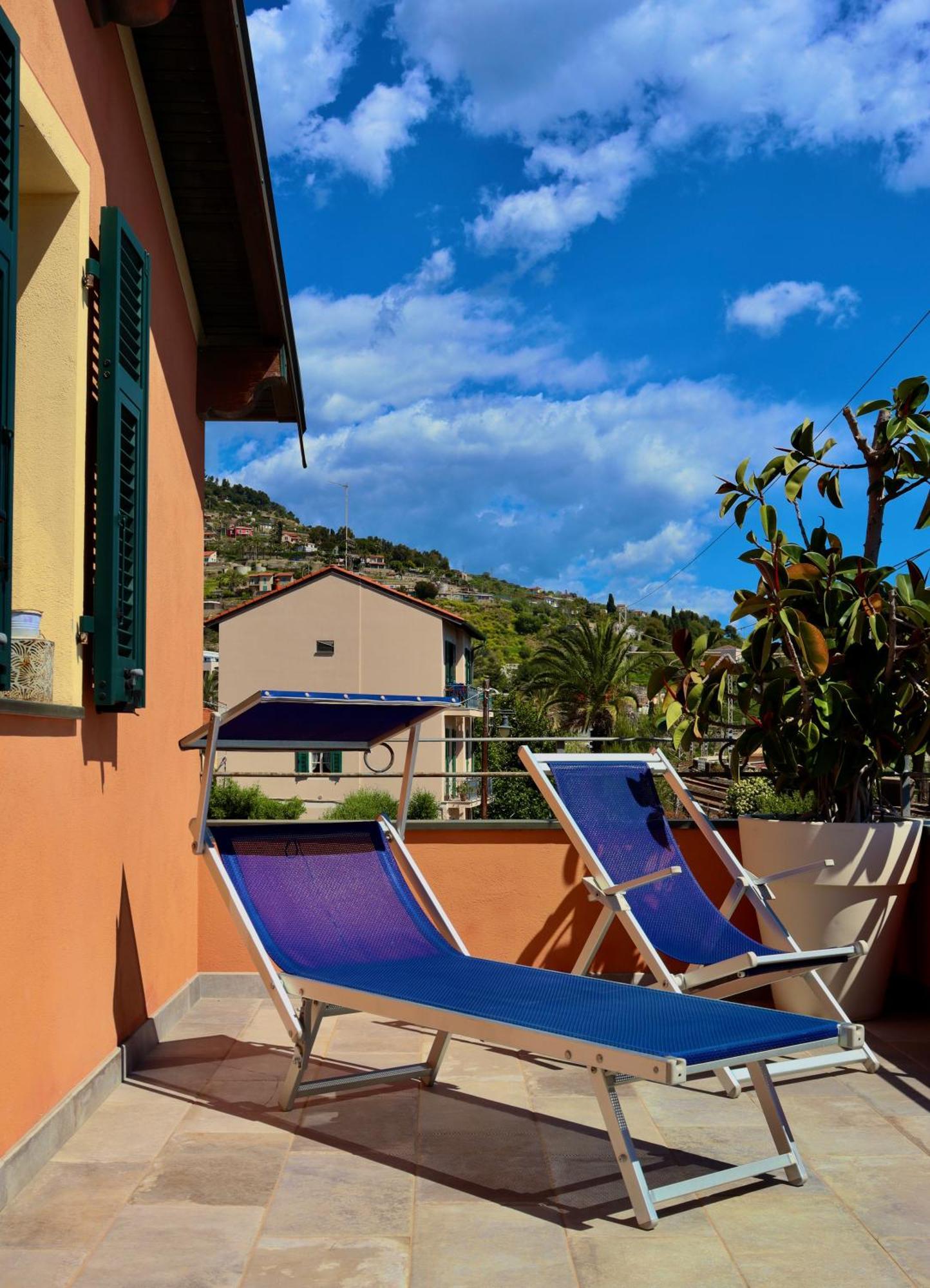 Acqua Di Mare Bed and Breakfast Bordighera Εξωτερικό φωτογραφία