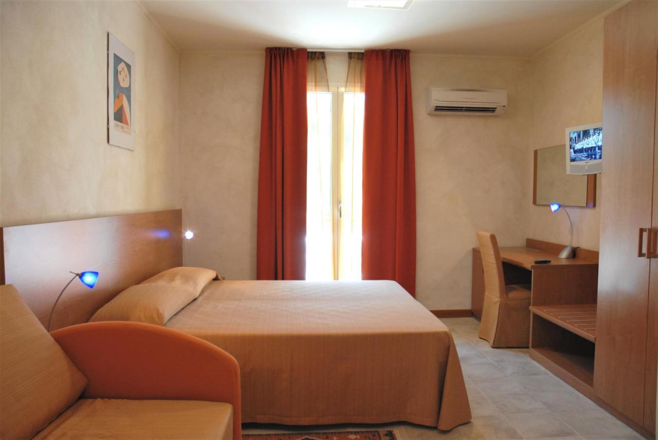 Acqua Di Mare Bed and Breakfast Bordighera Εξωτερικό φωτογραφία