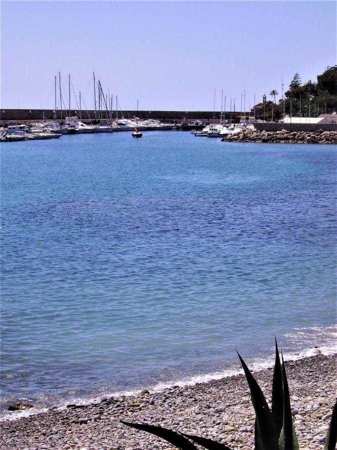 Acqua Di Mare Bed and Breakfast Bordighera Εξωτερικό φωτογραφία